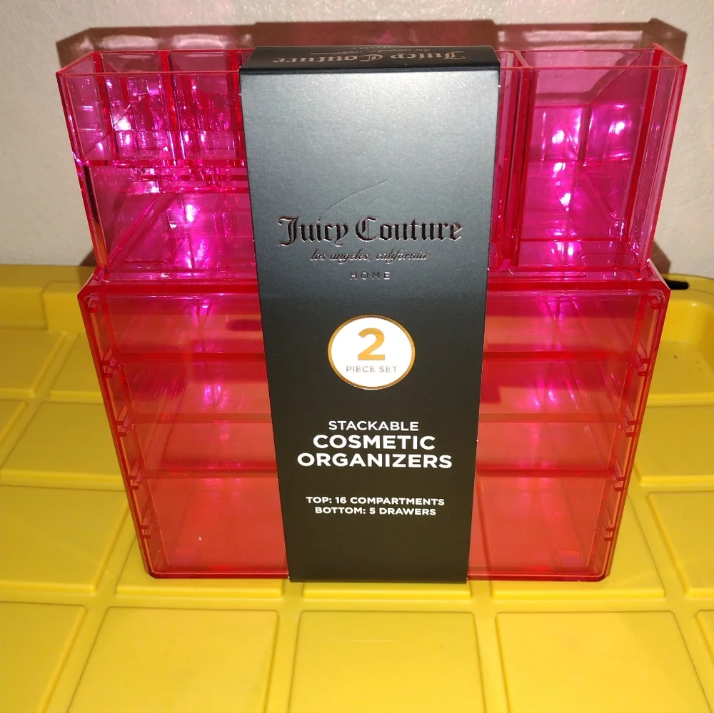 JUICY COUTURE STACKÀBLE COSMETIC ORGANIZER CLEAR PINK JUICY COUTURE ORGANIZER